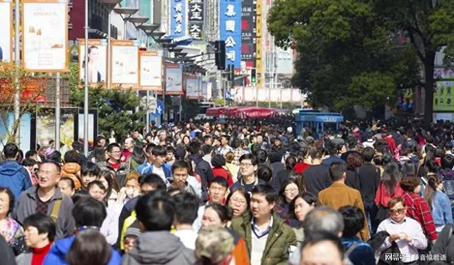 人口大迁徙已成定局?明后年,越来越多的人会举家流入这4座城市