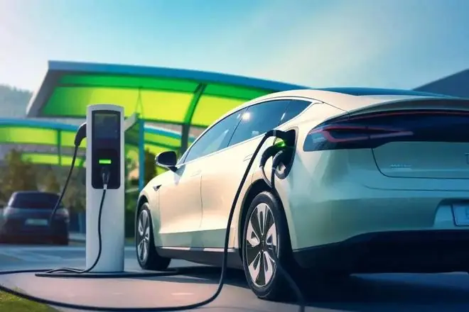 “吹牛”就退车!某地法院做出罕见判罚,国内车企听完腿都软了