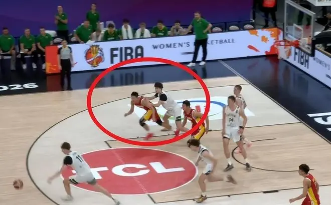 U17男篮输立陶宛不可耻!全场紧咬把对手逼急,还现上头举动!