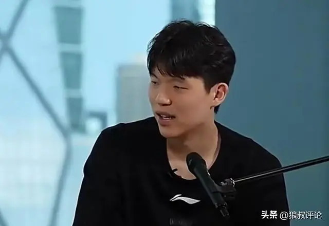 杨瀚森：看到恶评有时候很想笑 他们骂得很有才 但做好自己就行了
