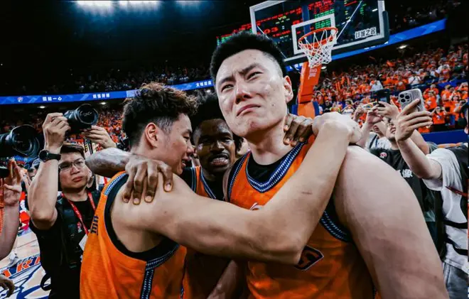 热身赛两战轰35分！U17男篮核心不止要接班张镇麟，还要登陆NBA？