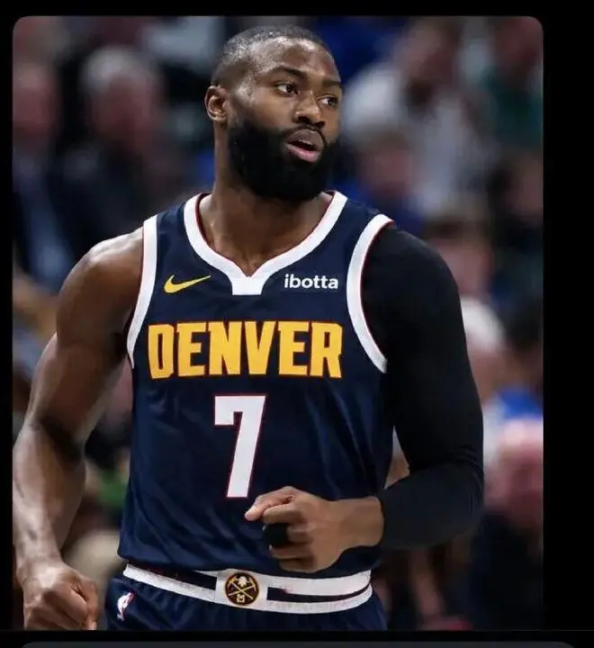 8大交易满天飞！12队入局！一夜间，NBA东西全乱了！