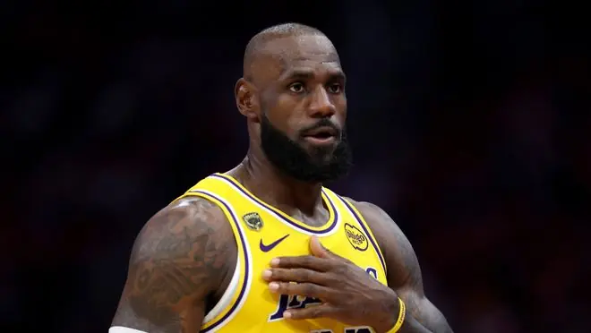 NBA的“詹姆斯追逐战”：那些年错过他的球队