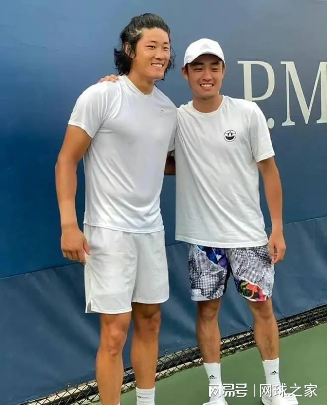 张之臻拒绝逆转荷兰首秀终结五连败，吴易昺决胜盘错失机会出局