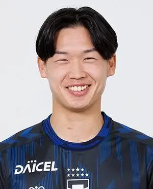 记者:多特签18岁日本中场山本天翔,交易形式为租借并含买断选项