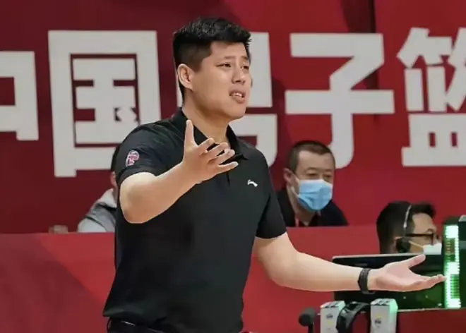 潘江执教山西男篮两季下课：首季常规赛第二+季后赛四强+杯赛亚军