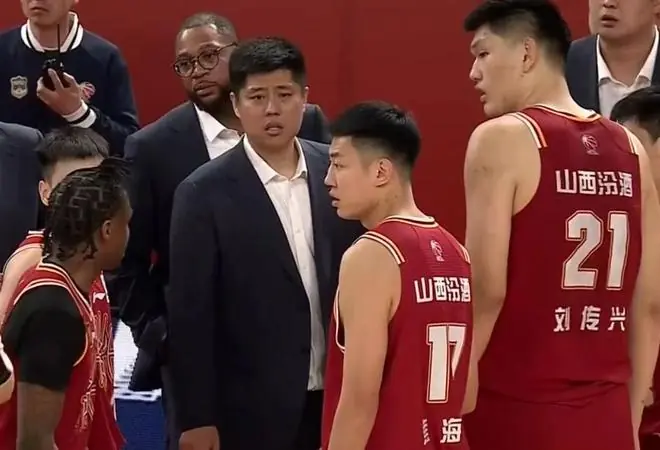 山西男篮换帅，潘江突然下课，杨鸣或会接任，球队补强属空穴来风