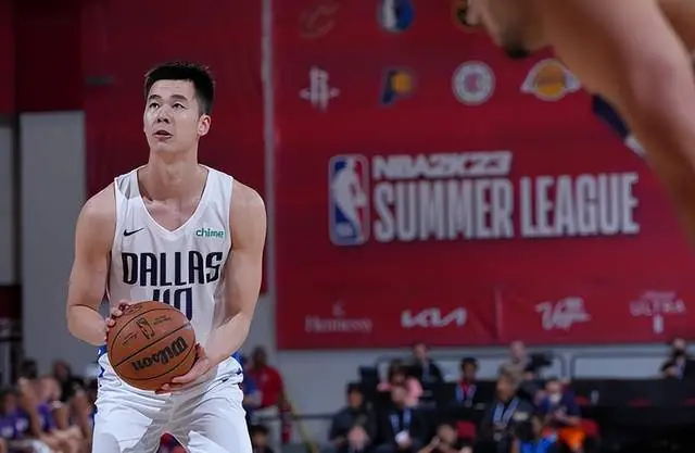时隔4年再冲NBA！山东大汉好样的，26岁，场均20+5，首秀时间出炉