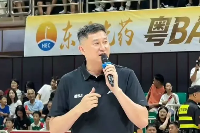 CBA休赛季速递：顾全上任深圳男篮总教练，上海男篮交易国手后卫，王少杰回应是否回归广东，萨姆纳恢复训练