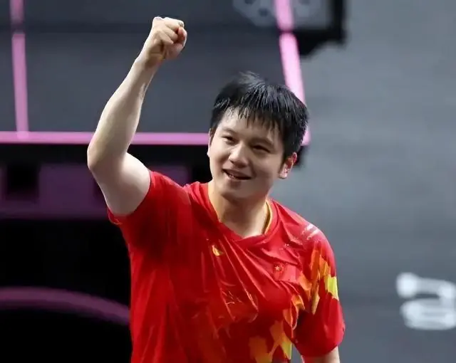 抵达上海,樊振东正式上任,亮相新岗位,薪酬曝光,王励勤期待