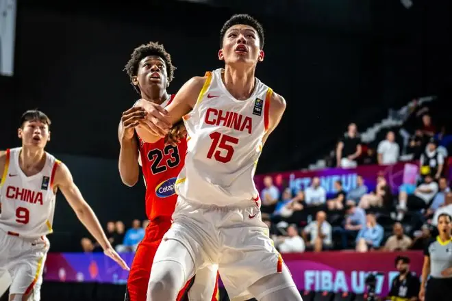 中国U17男篮输在哪：狂丢71篮板被抢爆 进攻篮板15-40太惨
