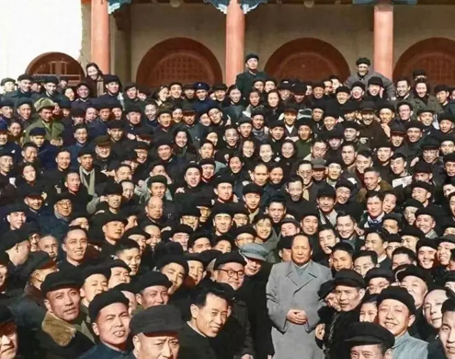 毛主席晚年为什么孤独,后世对他的评价,为什么越来越高