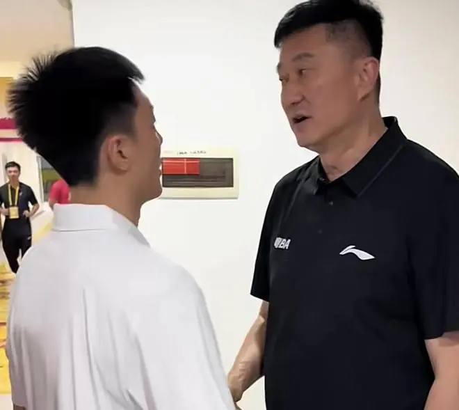 宏远速递！胡明轩提前告别杜锋，徐杰最新消息，张昊正式归队