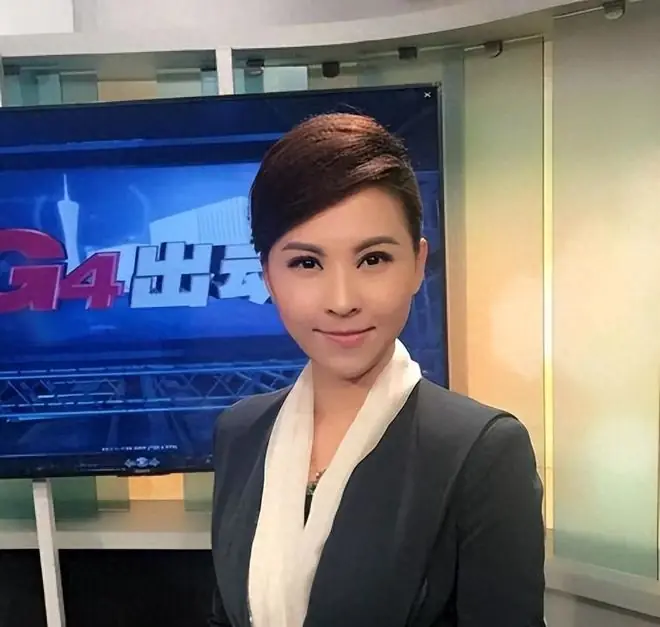 广州知名女主持,嫁海归企业家,44岁仍貌美如花,为公益贡献太多