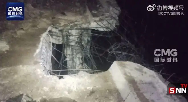美军袭击伊朗桥梁、机场、码头等!特朗普:伊朗刚打电话来,非常迫切想达成协议,美国已经赢了!伊朗:将作出令美国后悔的回应