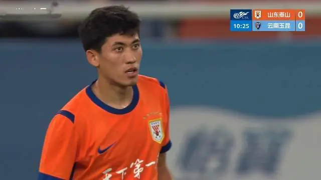 买乌郎攻防俱佳，泰山外援合同年必爆发 泽卡4场造11球 陷续约两难