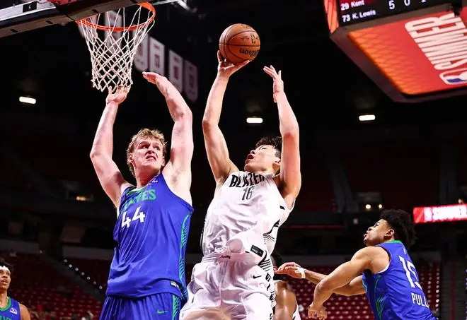 开拓者111-84大胜森林狼！杨瀚森爆发创纪录，不愧是首轮16号秀