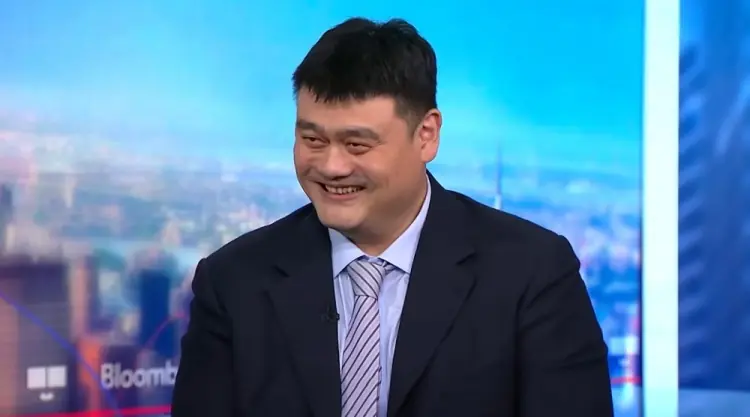 姚明:在中国篮球和足球并驾齐驱 很多年轻人想像杨瀚森一样打NBA