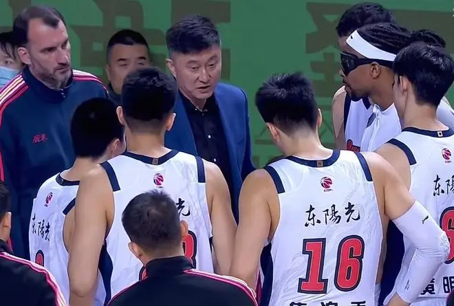 CBA消息!广东男篮资金压力大,北京欲签赵柏清,上海放弃袁堂文