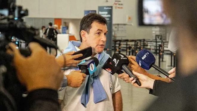 乌拉圭足协总监：球员从未要求主教练在对阵西班牙赛前改变战术