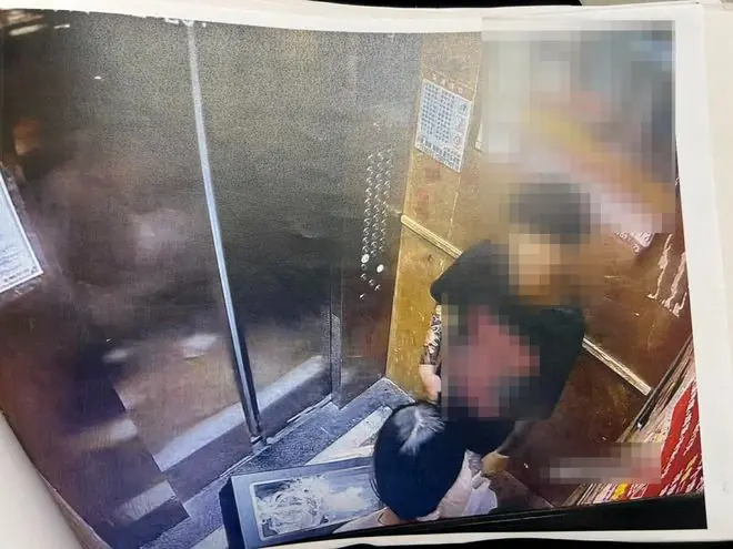 广西双胞胎姐妹遭妹妹男友入室伤害致1死1伤,妹妹曾多次提分手被威胁,一审将宣判