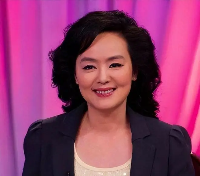 孙小梅：这辈子最正确的决定，就是下嫁普通丈夫，高龄冒险生儿子