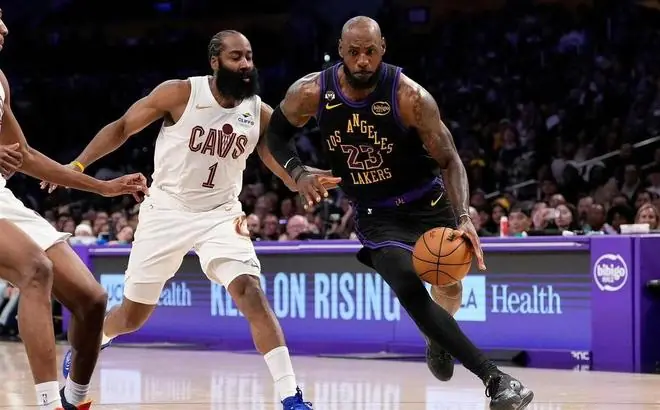 NBA两笔重磅交易完成!湖人1换3放弃状元,首发阵容彻底解散