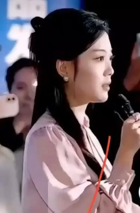 女性之间大体相似:可走进澡堂子才明白人与人之间的差距