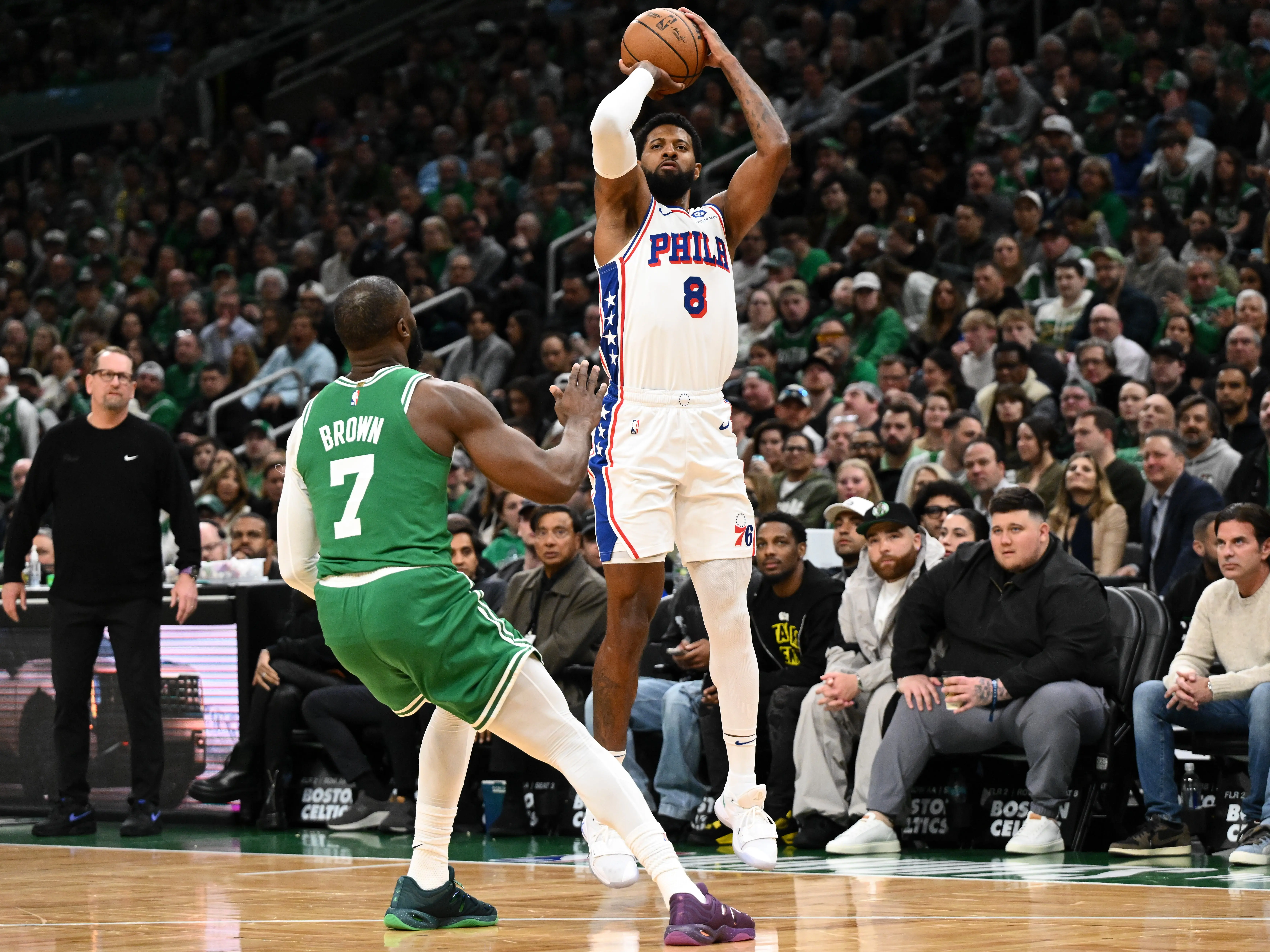 卡塞尔:杰伦·布朗被交易只是NBA的现实 保罗·乔治做好自己即可