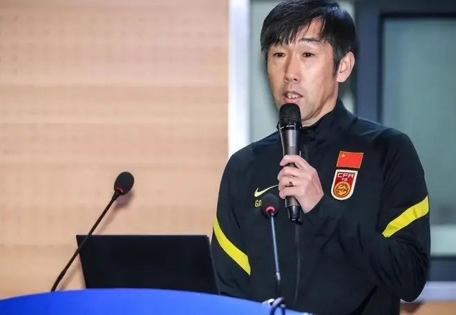 铜梁龙战平蓉城！刘建业只点名表扬了他，直言这位王牌可以打满分
