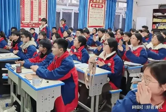 到初中后,不管学校有多近,最好还是接送一下