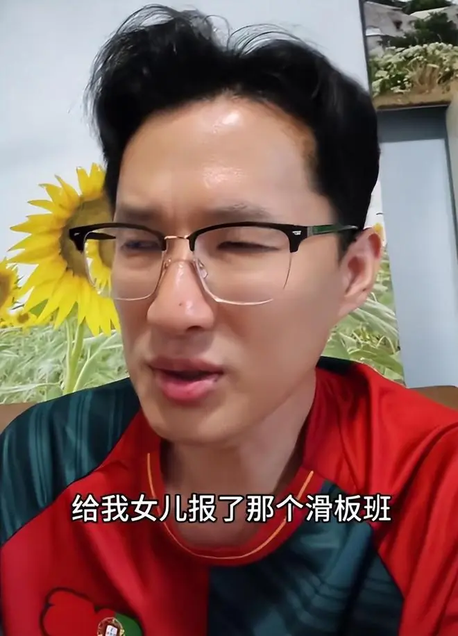 “父爱真没有母爱纯粹！”孩子报班事件，掀开多少爸爸的金钱观念