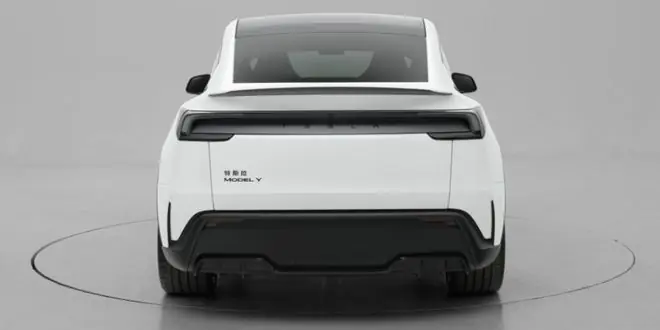 国产全新款 Model Y Performance 无车尾专属徽标
