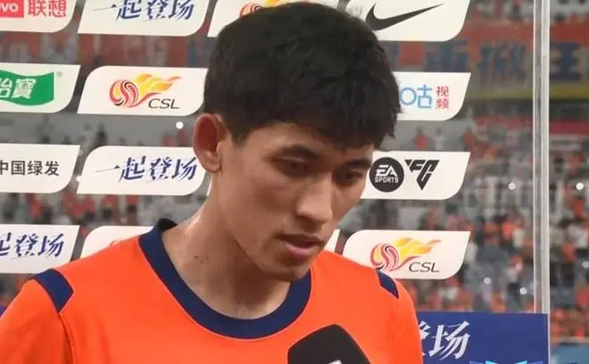 买乌郎:虽然上轮表现不好,但球队上下一直鼓励我重新站起来