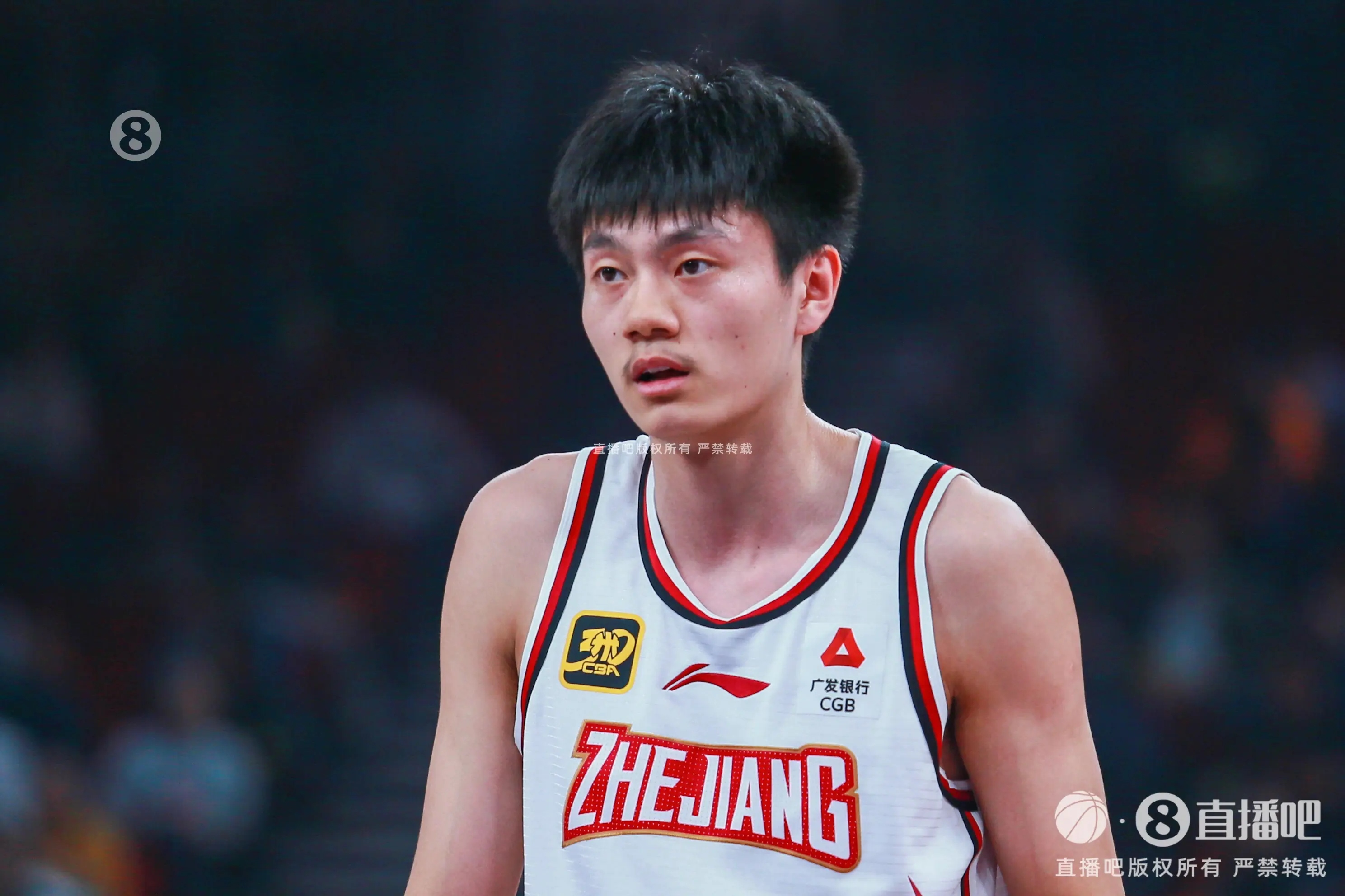 直播吧：浙江与刘双语&周怡杉续约B类合同 仍在争取让余嘉豪回CBA