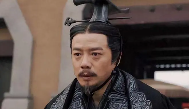 史上的嫪毐是有多“天赋异禀”？赵姬甘愿为其生子，一般人做不到