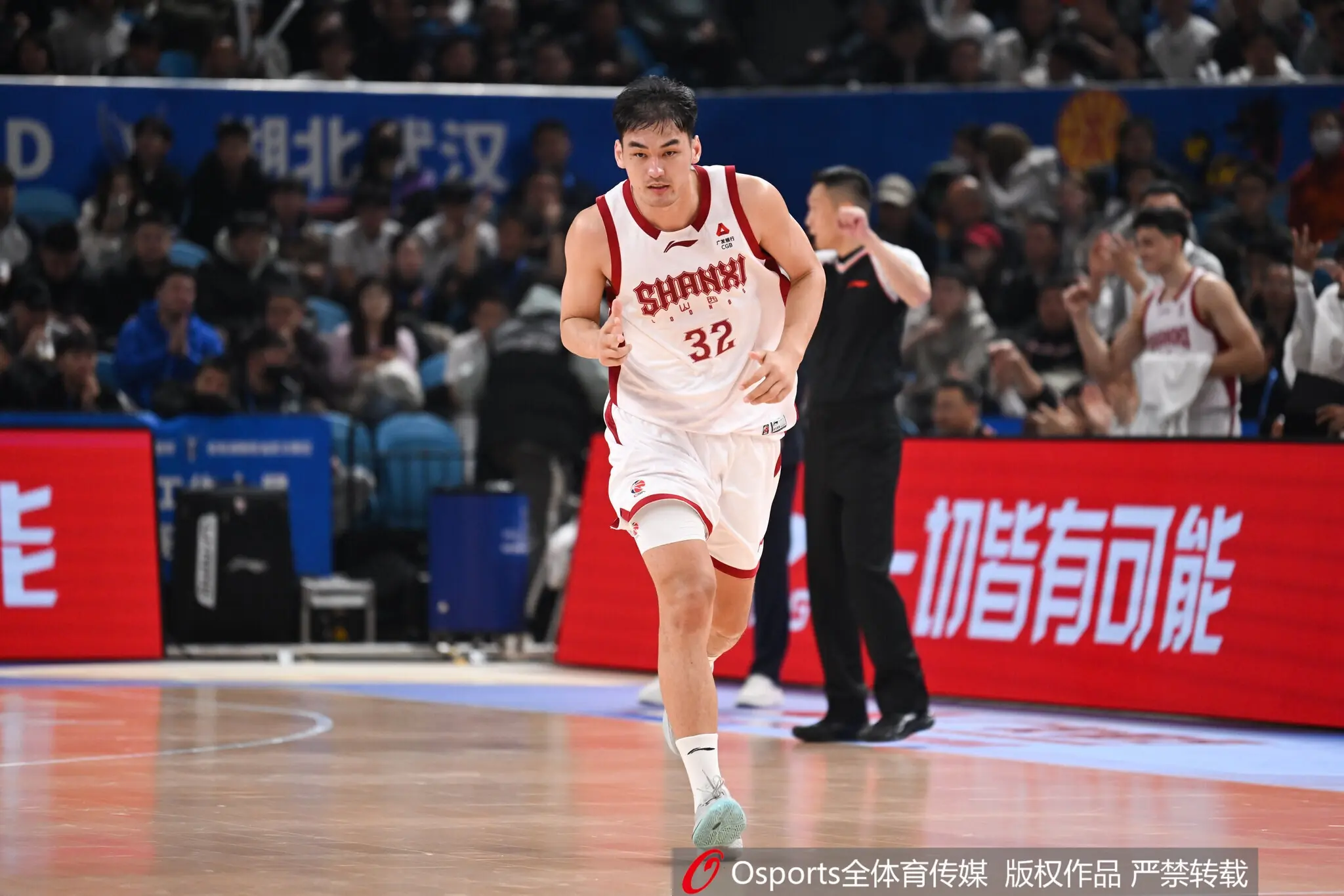 直播吧:天津交易三号签给山西换来刘东交易基本完成
