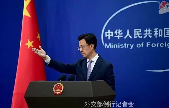 外媒称台湾地区检方扩大调查涉嫌向中国大陆走私英伟达芯片一案，已羁押两名美国公司员工，外交部：这不是外交问题