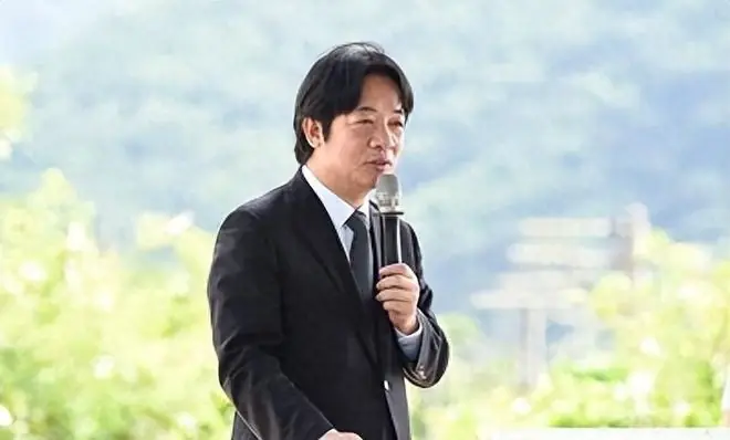 赖清德埋的雷爆了,2个方向危险,岛内富翁转移财产,祖国必统一