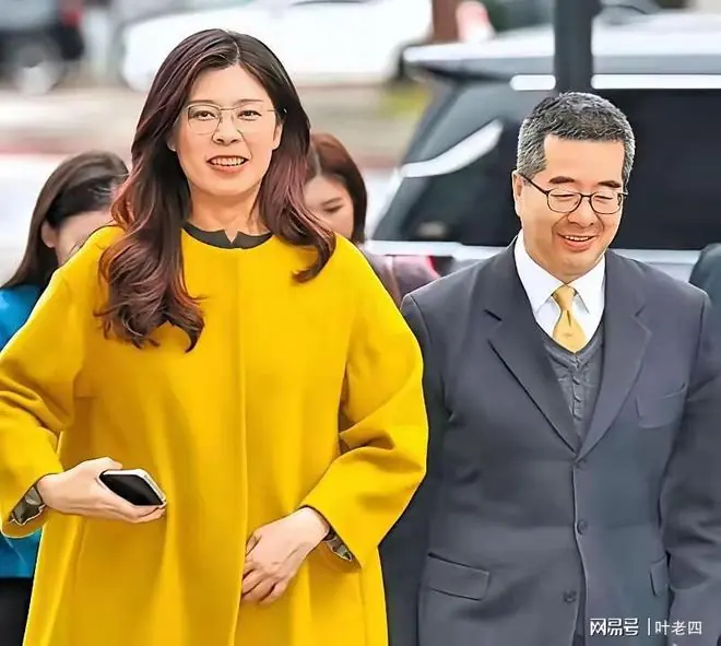 局势彻底反转!郑丽文地位稳如泰山,卢秀燕已无力撼动