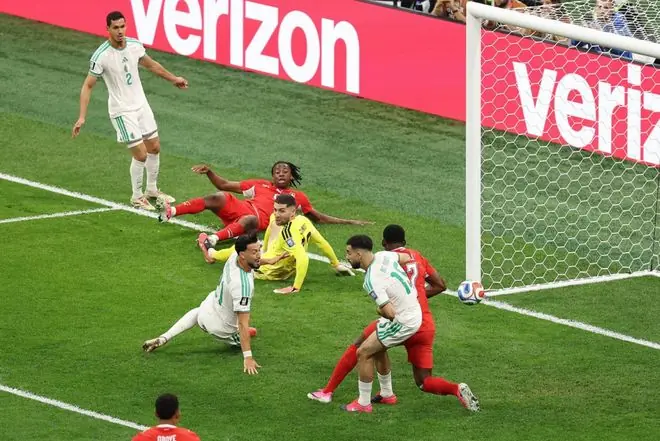 0-2出局!齐达内爱子告别世界杯:守门3场狂丢6球+梅西面对他戴帽