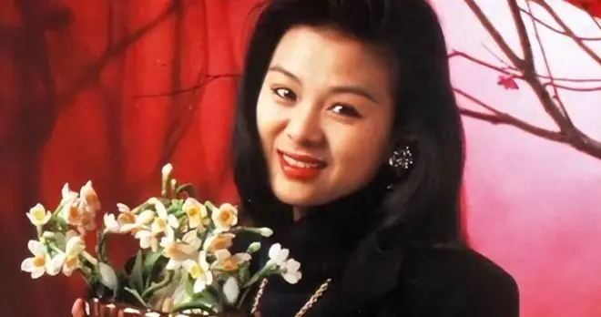 郭富城初恋女友姚正菁复出，57岁仍旧美艳动人，复古韵味拉满