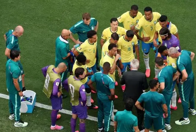 巴媒：巴西队世界杯出局后就地解散，代表团周二返回国内