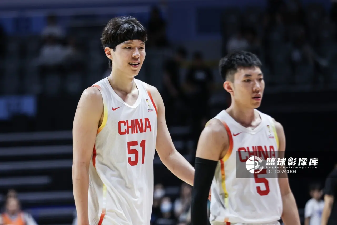 还是得打出你的优势!杨瀚森替补17分钟 9中4拿到10分5板