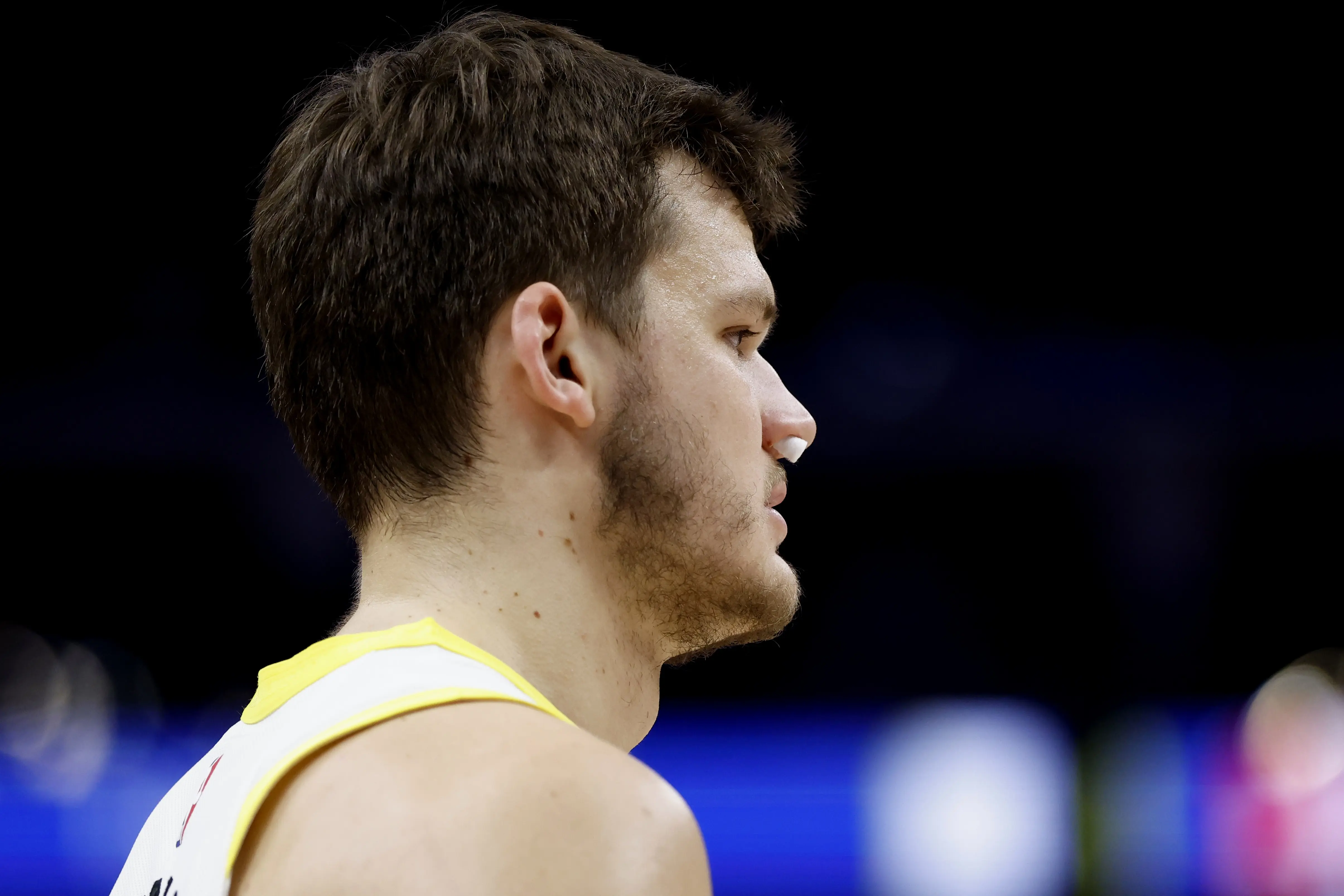 霍里:凯斯勒进NBA后没打多少比赛 他凭啥值那份合同及那些选秀权