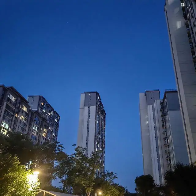 发现一个反常的现象:退休金越高的老人,退休后反而越“抠”。