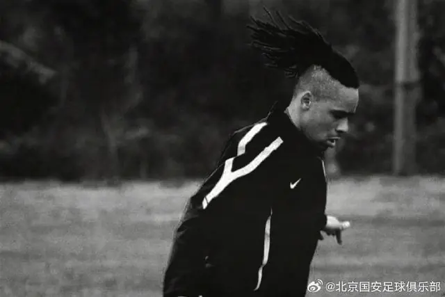 北京国安俱乐部发文悼念因车祸去世前外援马努