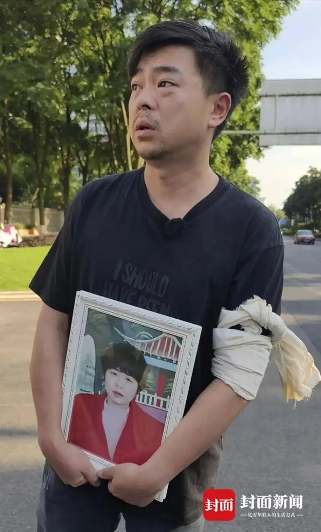 “花坛藏尸”案一审开庭，一人当庭翻供！受害人儿子：不要赔偿，只求判两人死刑