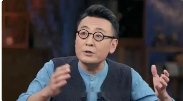 九段恋情皆落幕，与俞飞鸿二十年知己相伴，58岁窦文涛独白藏心酸