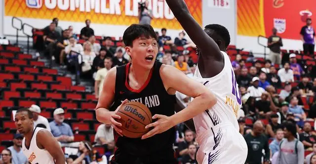 马鲁阿奇:与杨瀚森对位能激发彼此的竞争心态 他进步幅度很大